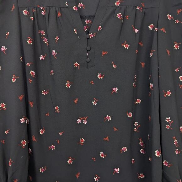 NWT 1 State Black Falling Ditsy Floral Print Long Sleeve Blouse - Picture 5 of 11